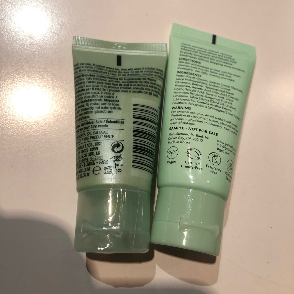 NWT in box 18 piece Luxury Skincare Sampler to Cleanse, Treat and Moisturize - Picture 5 of 10